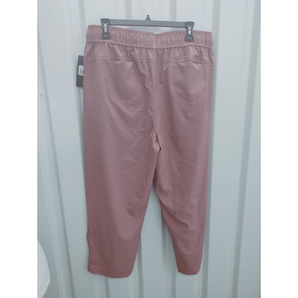 Eddie Bauer Womens Pants Rapids Capri Rose Taupe XL NWT - Picture 6 of 6